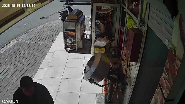 Firari hükümlü hırsızlık yaptı