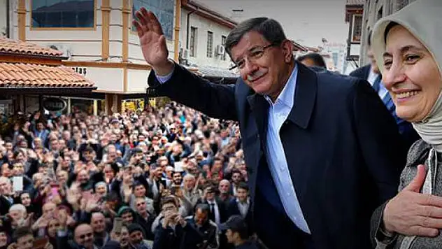 Flaş Gelişme... İşte Kayseri'den Gelecek Partisine katılan isimler