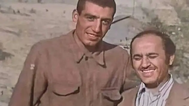 Fotoğraftaki bu ünlüyü tanıdınız mı? Askerliğini Kayseri'de yapmış
