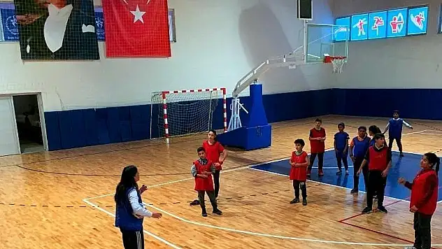 Futsal'cılar İncesu'da yetişiyor
