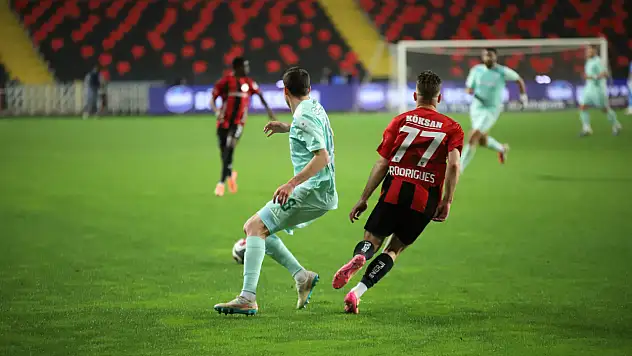 Gaziantep FK - Kayserispor maçı disiplinlik oldu
