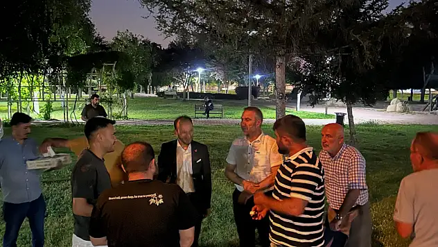 Gece yarısına kadar sokaktaydılar! Kayseri'de dikkat çeken saha mesaisi