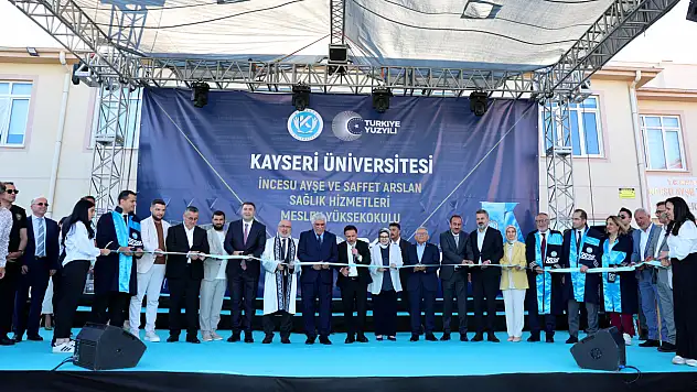 Geleceğin sağlıkçılarının onur günü