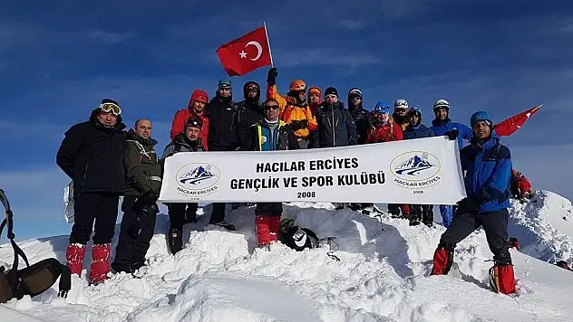 9.Geleneksel Hacılar Erciyes kış tırmanışı tamamlandı