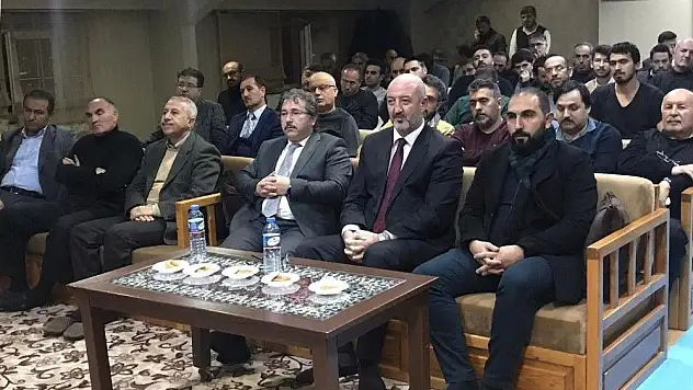 Geleneksel İrfan Meclisi Sohbetlerinin İlki Gerçekleştirildi