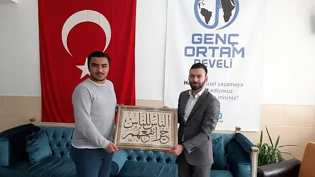 Genç Ortam Derneği Genel Başkanı Develi'yi Ziyaret Etti