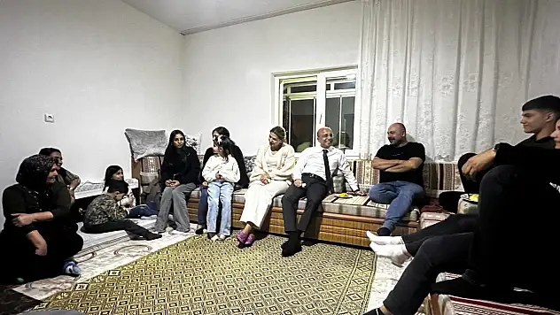 Genç'ten eski başkana ziyaret