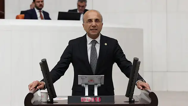Genç: Türkiye bir faiz cumhuriyetine dönüşmüştür