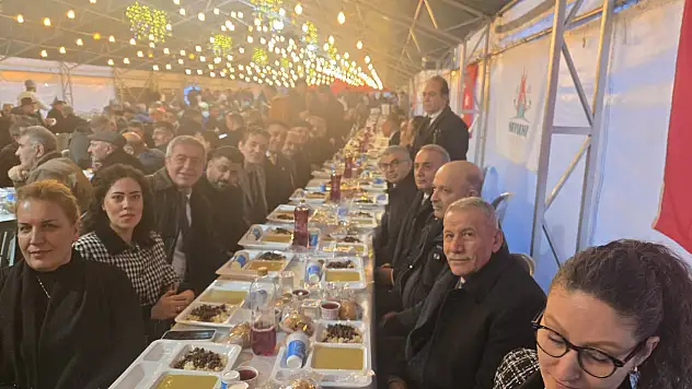 Genel Başkan Nevşehir'de, Kayseri teşkilatı yanında