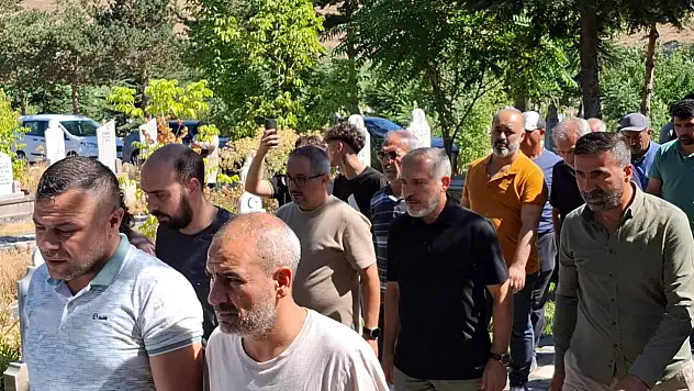 Genel Başkanlar cenaze için Kayseri'ye geldi