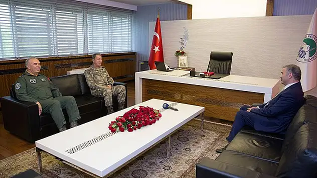 Genelkurmay Başkanı Akar'dan Çelik'e teşekkür ziyareti