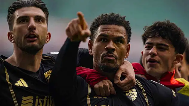 Kayserispor'u uzatmalarda Onugkha kurtardı