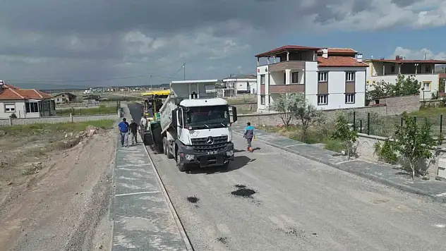 O mahallede 6 sokak asfaltlanıyor
