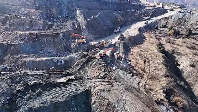 Sivas Divriği'de göçük sonrası Arama-Kurtarma ne durumda?