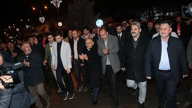 'Gölgemizde geçinenler nerede'