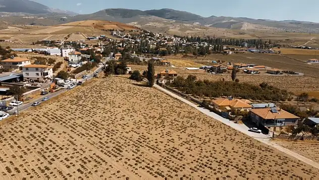 Görenler şaşkın, o bölgede ilk kez oldu! Kayseri'de yeni bir şelale mi ortaya çıktı?