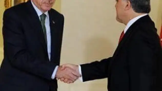 GÜL: ERDOĞAN'IN TAVRI SAMİMİYETSİZ