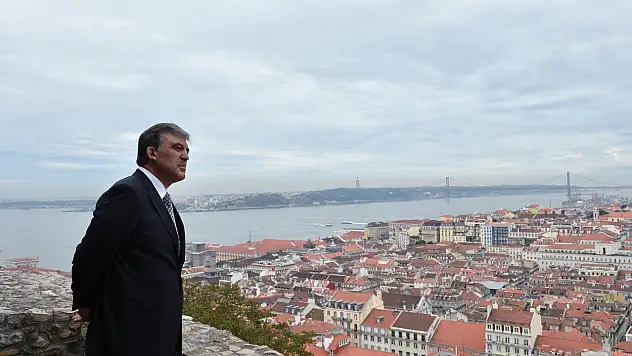 Gül, hayatını kaybeden ünlü isimle bir süre önce nerede görüştü?