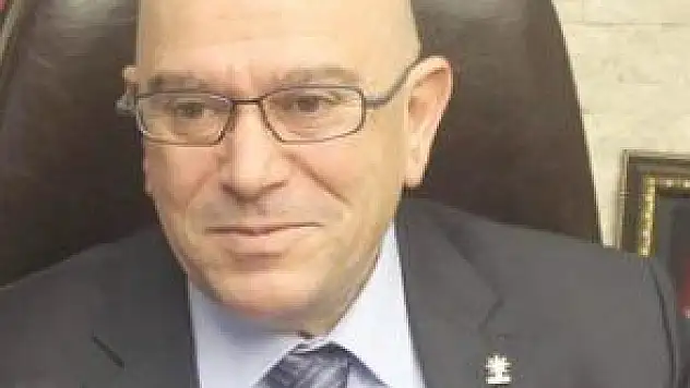 GÜL'Ü SİLDİLER UMUT  DAVUTOĞLU MU ?  