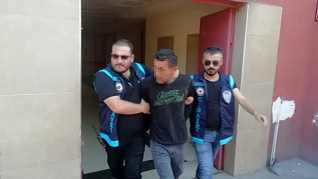 Katil zanlısı hakim karşısında!