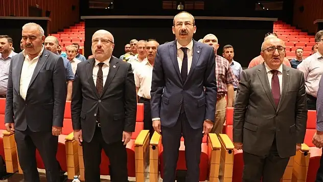 Gülsoy: 'Artık gündemimiz ekonomi olmalıdır'