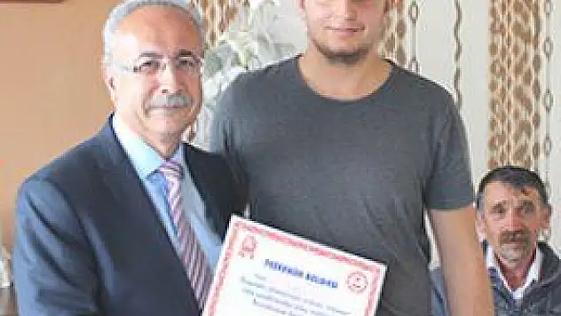 HACI BEKTAŞ DERNEĞİ'NDE GENÇLİK RÜZGARI