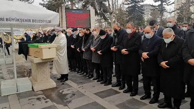 Gülsoy son yolculuğuna uğurlandı