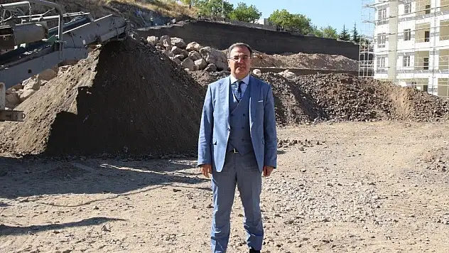 Özdoğan, &quot5 ayrı noktada 5 ayrı faaliyet devam ediyor&quot