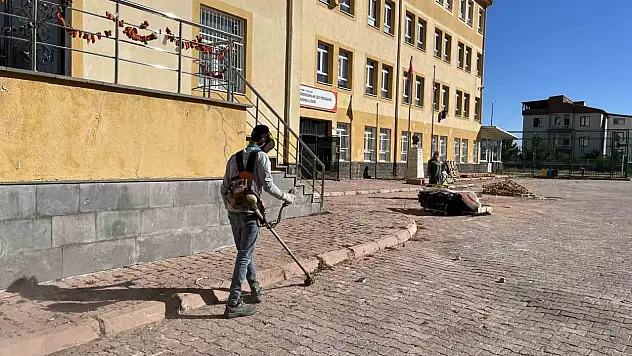 Hacılar'da okullar yeni döneme hazırlanıyor
