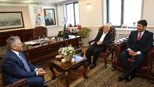 Arslan'dan Melikgazi Belediyesi'ne ziyaret