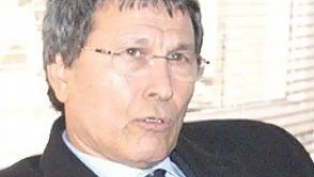 HALAÇOĞLU: BENİM DE BİR TEKLİFİM VAR, BAŞKANLIĞI KABUL EDELİM AMA...&quot