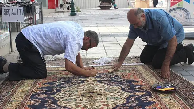 Halı doktorları iş başında