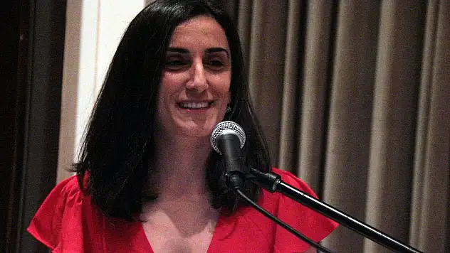 &quotKüçükken çakıl taşlarının arasında atom arardım&quot