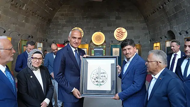 Hat sanatı tutkunları bu müzeye akın ediyor