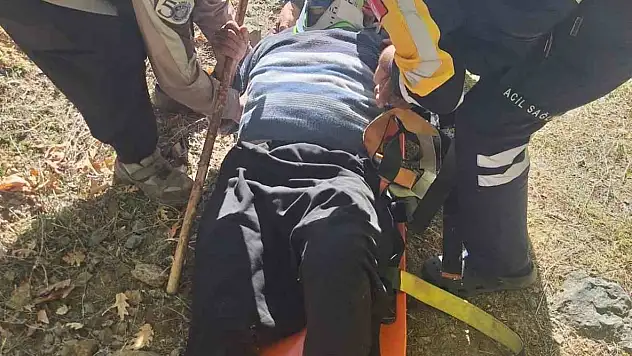 65 yaşındaki gazi kayalıklardan düştü