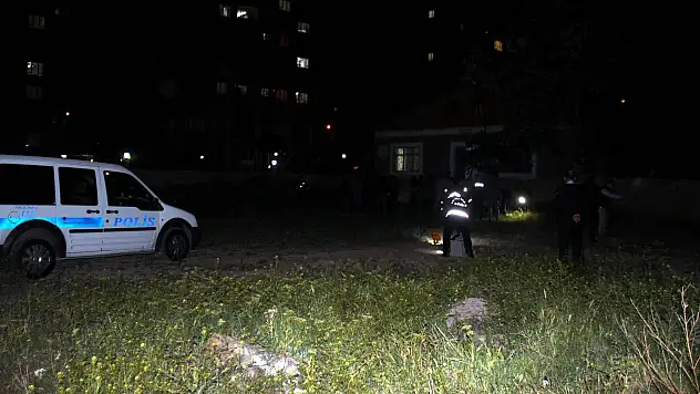 Yıldırım Beyazıt ta kavga yaralılar var!