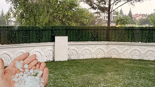 Haziran'da şaşırtan görüntüler: Dolu yağdı!