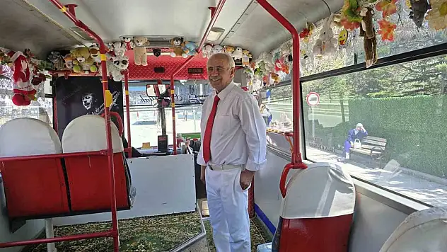 Yozgat'ın örnek şoförü Musa Ünsal: Süslü otobüsü ve tarzıyla gönülleri kazanıyor