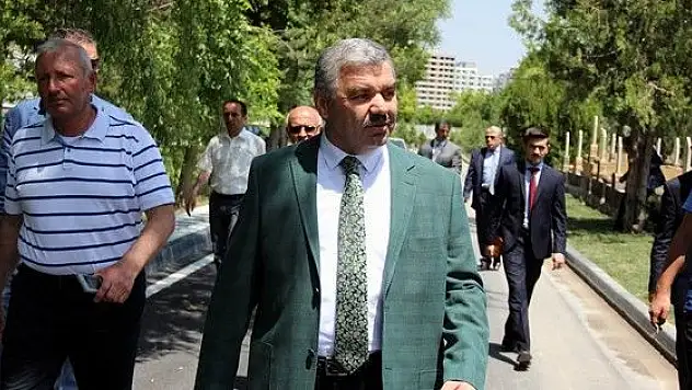 &quotÖlülere de dirilere de hizmet etme bilincindeyiz' 
