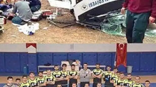 HENTBOL MÜSABAKASI İÇİN KAYSERİ'YE GELEN TAKIM KAZA YAPTI: 2 ÖLÜ 11 YARALI