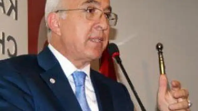 HİÇYILMAZ'DAN 'DAYATMA' TEPKİSİ