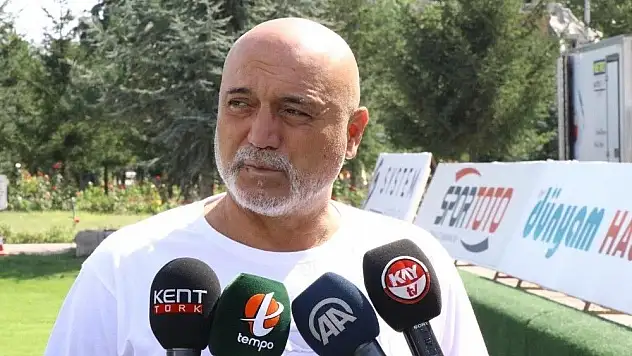 Hikmet Karaman istifa etti