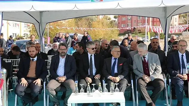 Hırka-İ Şerif Camii'nin temeli atıldı
