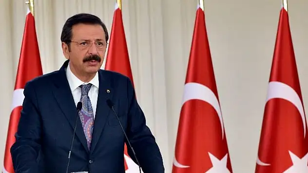 Hisarcıklıoğlu: Milletimizin iradesiyle çok büyük yollar kat ettik