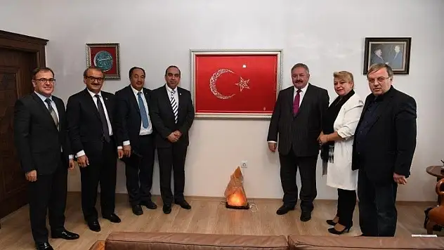 Hollanda Kayserililer Vakfı'ndan Kayseri Organize Sanayi Bölge Müdürlüğü'ne ziyaret