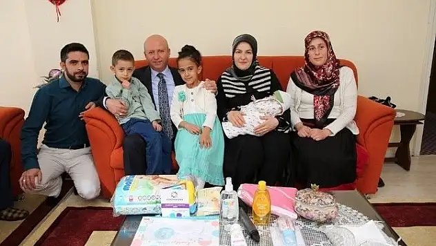 'Hoş Geldin Bebek&quot seti için ihale yapıldı