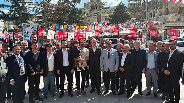 Hulusi Akar belediye başkanlığı seçim çalışmasında