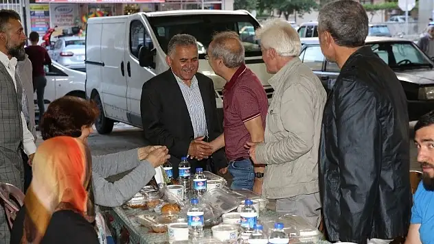 Hürriyet mahallesinde iftar coşkusu
