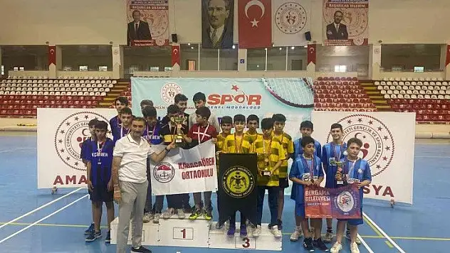 Üçüncü oldular...