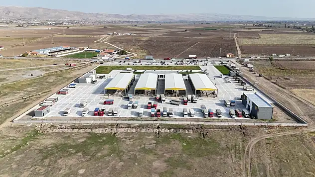 İç Anadolu'nun en büyük hayvan pazarı Kayseri'de...